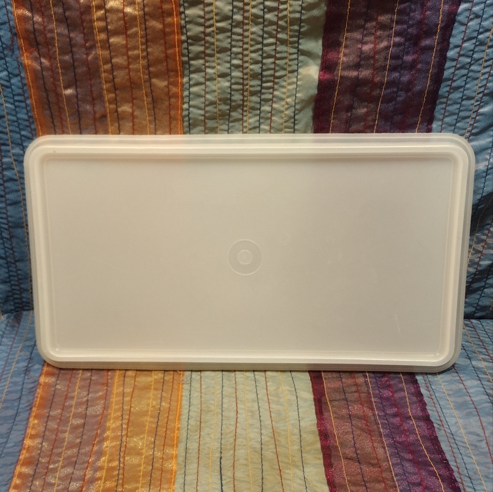 Tupperware Replacement Lid mold # 678-3